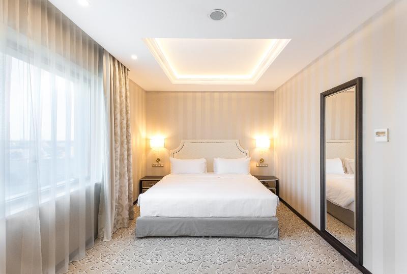 Hotel Prahova Plaza Ploieşti Exteriér fotografie
