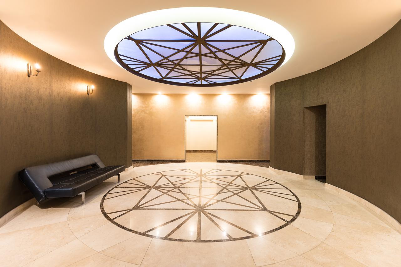 Hotel Prahova Plaza Ploieşti Exteriér fotografie